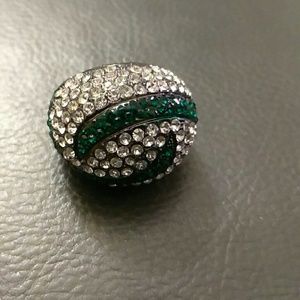 Woman's stretch band Fashion Ring